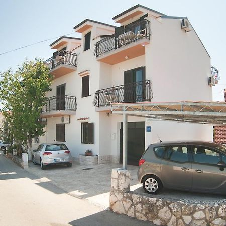 Apartments By The Sea Slatine, Ciovo - 12176 Kültér fotó